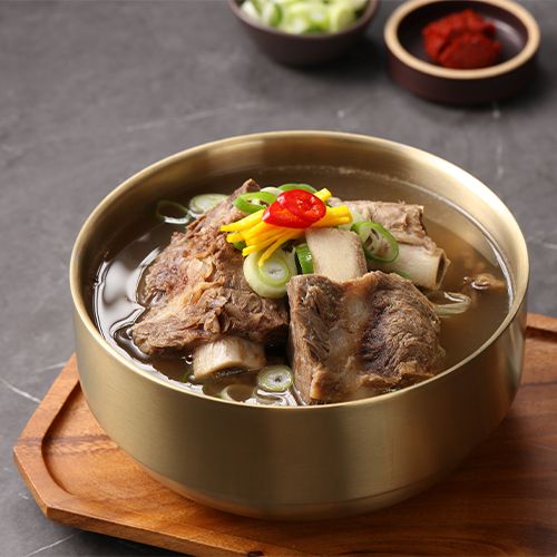 갈비탕 Beef Rib Soup (Galbi-tang) — Gosire Myeongdong Korean BBQ (焼肉 · 烤肉) menu · 고시레 명동본점 식사 · 탕